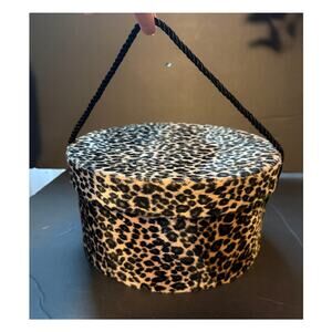 VNTG Leopard Animal Print Plush Travel Hat Box